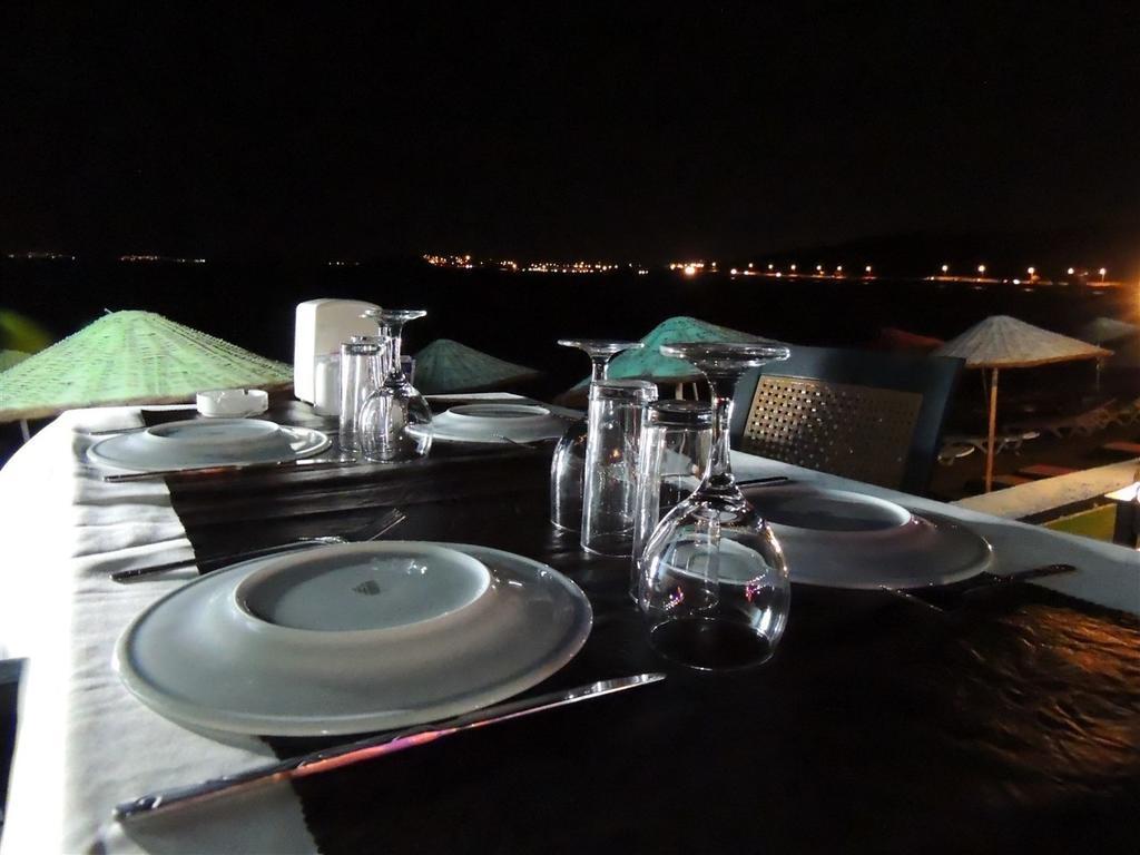 Cunda Beyaz Balina Hotel Ayvalik Luaran gambar