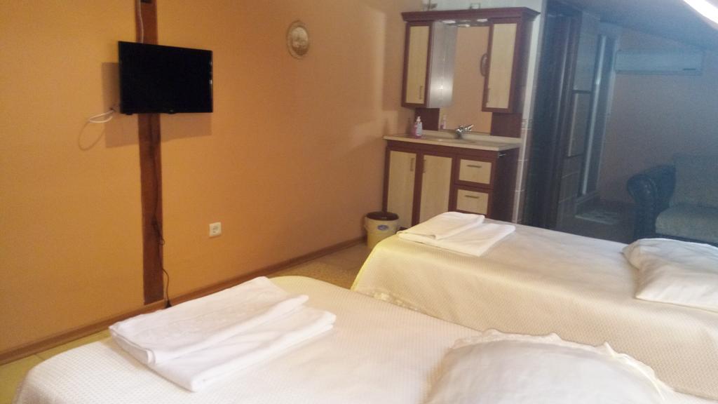 Cunda Beyaz Balina Hotel Ayvalik Luaran gambar