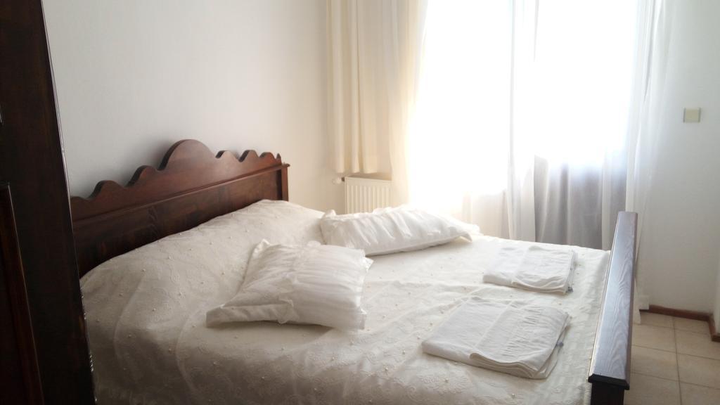 Cunda Beyaz Balina Hotel Ayvalik Luaran gambar