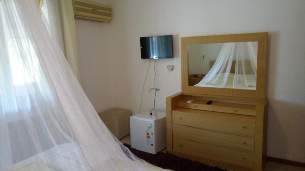 Cunda Beyaz Balina Hotel Ayvalik Luaran gambar